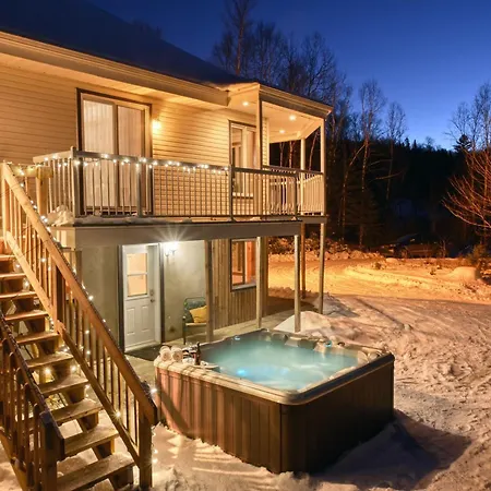 Spacious Cottage In Forest With Spa La Macaza Exterior photo